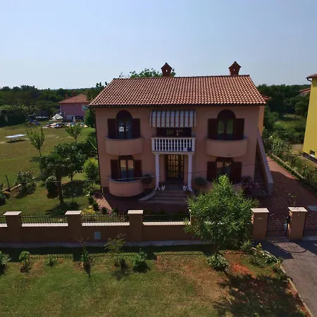 Kozic Apartment
