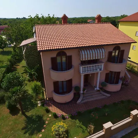 Kozic Apartment